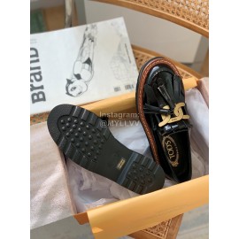 Tods Winter Calf Tassel Thick Soled Shoes For Women Black