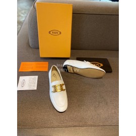 Tods Autumn White Calf Leather Shoes For Women 