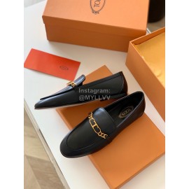 Tods Vintage Cowhide Thick Bottom Chain Loafers For Women Black