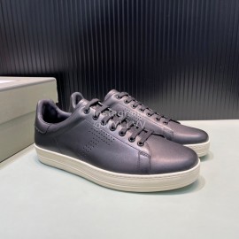 Tom Ford Black Calf Leather Lace Up Sneakers For Men