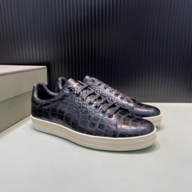 Tom Ford Crocodile Leather Casual Sneakers For Men Black