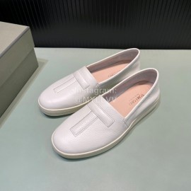 Tom Ford Litchi Grain Cowhide Casual Loafers For Men White