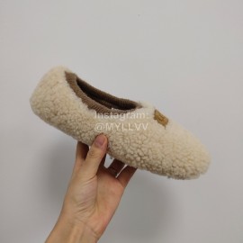 Ugg Winter Soft Lamb Wool Casual Shoes For Women Beige