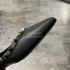 Valentino Riveted Pointed Flat Heel Leather Shoes Black