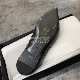 Valentino Riveted Pointed Flat Heel Leather Shoes Black