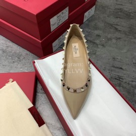 Valentino Riveted Pointed Flat Heel Leather Shoes Khaki
