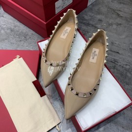Valentino Riveted Pointed Flat Heel Leather Shoes Khaki