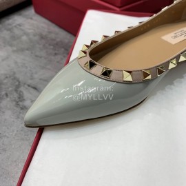 Valentino Riveted Pointed Flat Heel Leather Shoes Blue