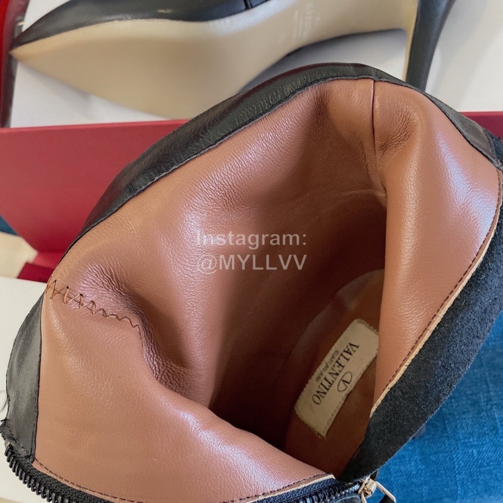 Valentino Classic Rivet High Heeled Black Calfskin Boots