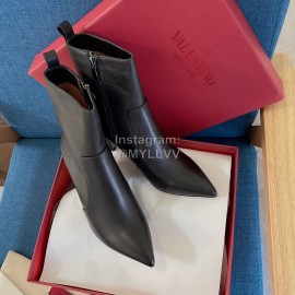 Valentino New Rivet High Heeled Calfskin Boots For Women
