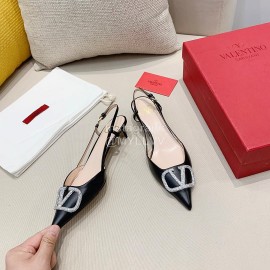 Valentino Fashion Calfskin Pointed High Heel Sandals Black