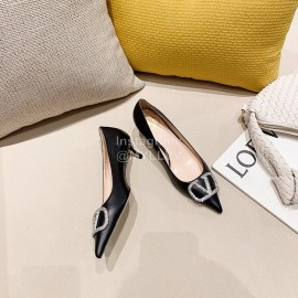 Valentino Fashion Calfskin Pointed High Heels Black