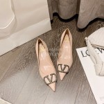 Valentino Fashion Calfskin Pointed High Heels Pink