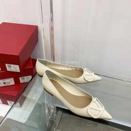 Valentino Elegant Patent Leather Pointed Flat Heel Shoes White