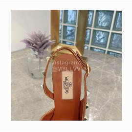 Valentino New Linen Leather Rivet High Heel Sandals Red