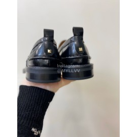 Valentino Early Spring New Black Calf Shoes For Women