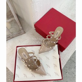 Valentino Rivet Cow Patent Leather High Heel Sandals Pink