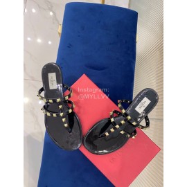 Valentino Fashion Rivet Flat Heel Slippers For Women Black