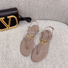 Valentino New Simple Sheepskin Clip Toe Sandals