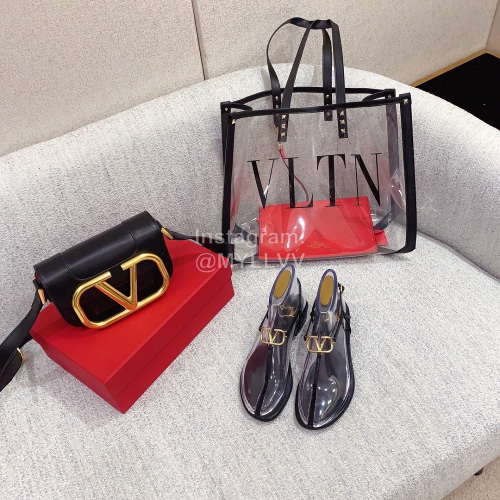 Valentino New Simple Sheepskin Clip Toe Sandals Black