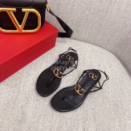 Valentino New Simple Sheepskin Clip Toe Sandals Black