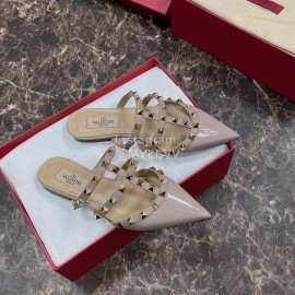 Valentino Fashion Rivet Pointed Pink High Heel Sandals For Women 