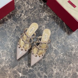 Valentino Fashion Rivet Pointed Pink High Heel Sandals For Women 