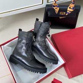 Valentino Fashion Rivet Black Leather Locomotive Boots