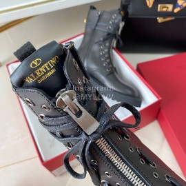 Valentino Fashion Rivet Black Leather Locomotive Boots