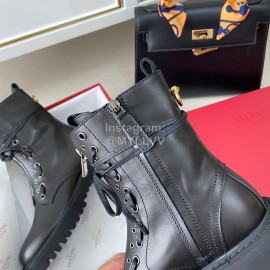 Valentino Fashion Rivet Black Leather Locomotive Boots