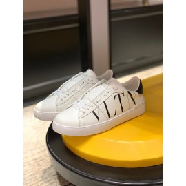 Valentino Simple Letter Print Casual Shoes White