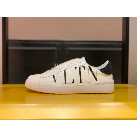 Valentino Simple Letter Print Casual Shoes White