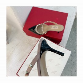 Valentino Fashion Cow Patent Leather Pointed High Heel Sandals Black