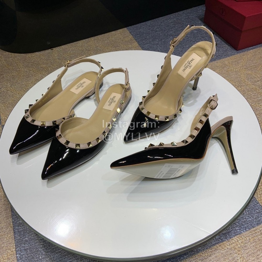 Valentino Classic Cow Patent Leather Riveted Flat Heel Sandals Black