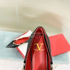 Valentino Fine Chain Pointed Leather Flat Shoes Black