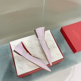 Valentino Fine Chain Pointed Leather Flat Shoes