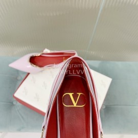 Valentino Fine Chain Pointed Leather Flat Shoes