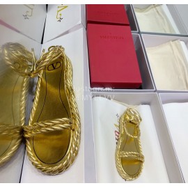 Valentino New Thick Soled Gold Leather Woven Sandals For Women