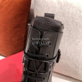 Valentino Autumn Winter Leather Thick Soled Boots Black