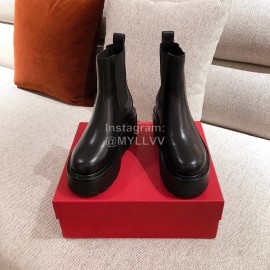 Valentino Autumn Winter New Black Leather Thick Soled Boots