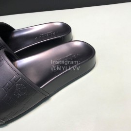 Versace Cowhide Embossed Slippers For Men And Women Black