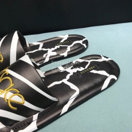 Versace Fashion Printing Leather Casual Slippers For Men Black