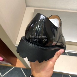 Versace Cowhide Casual Shoes For Men Black