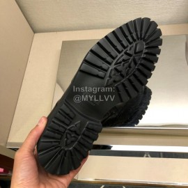 Versace Black Cowhide Casual Shoes For Men 