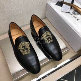 Versace Black Embroidered Cowhide Casual Loafers F..