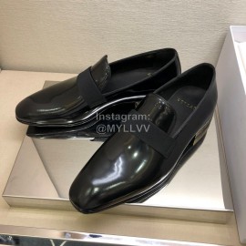 Versace Black Cowhide Casual Loafers For Men