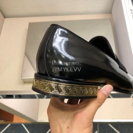 Versace Black Cowhide Casual Loafers For Men