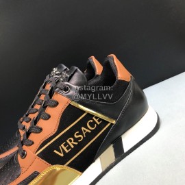 Versace Fashion Cowhide Running Shoes For Men Gold