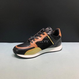 Versace Fashion Cowhide Running Shoes For Men Gold