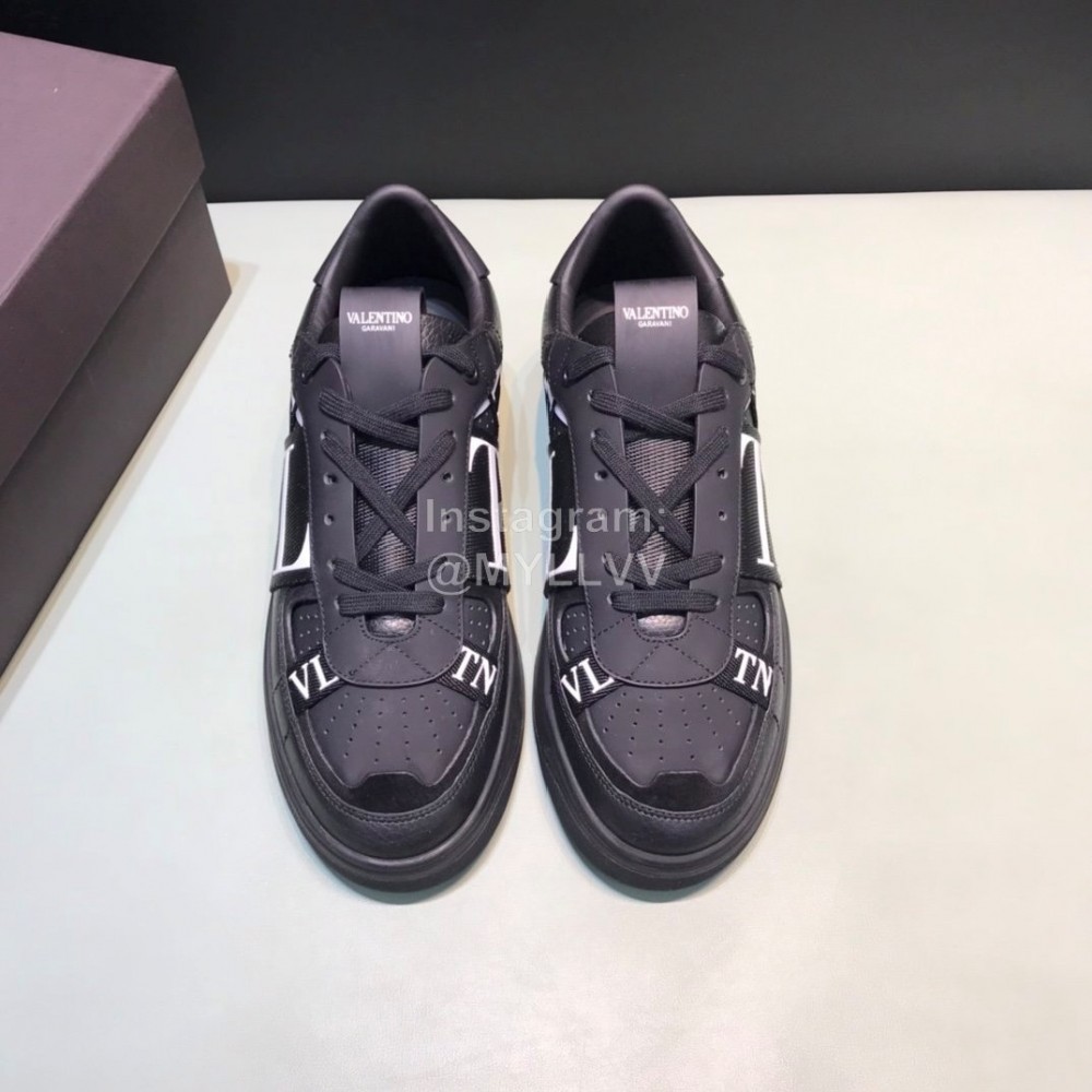 Valentino Garavani Cowhide Sneakers For Men And Women Black